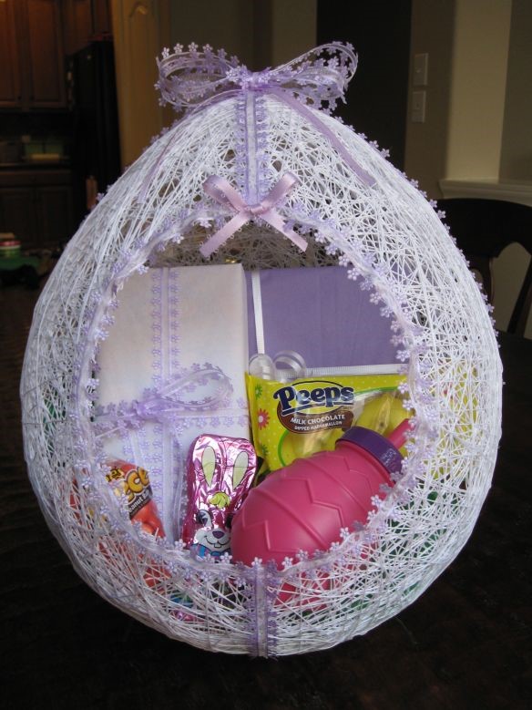 Yarn-Wrapped Easter Basket